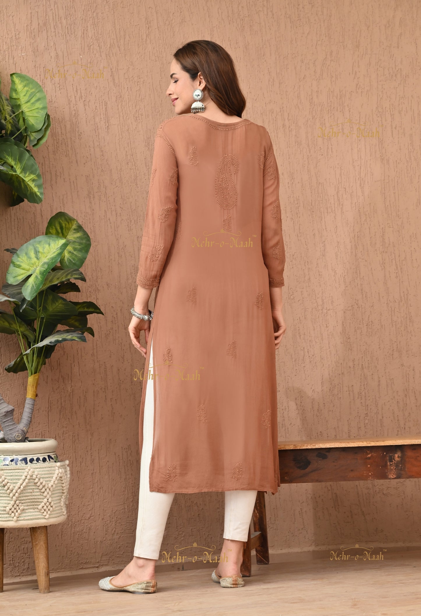 Alankriti Viscose Georgette Chikankari kurti with Mukaish