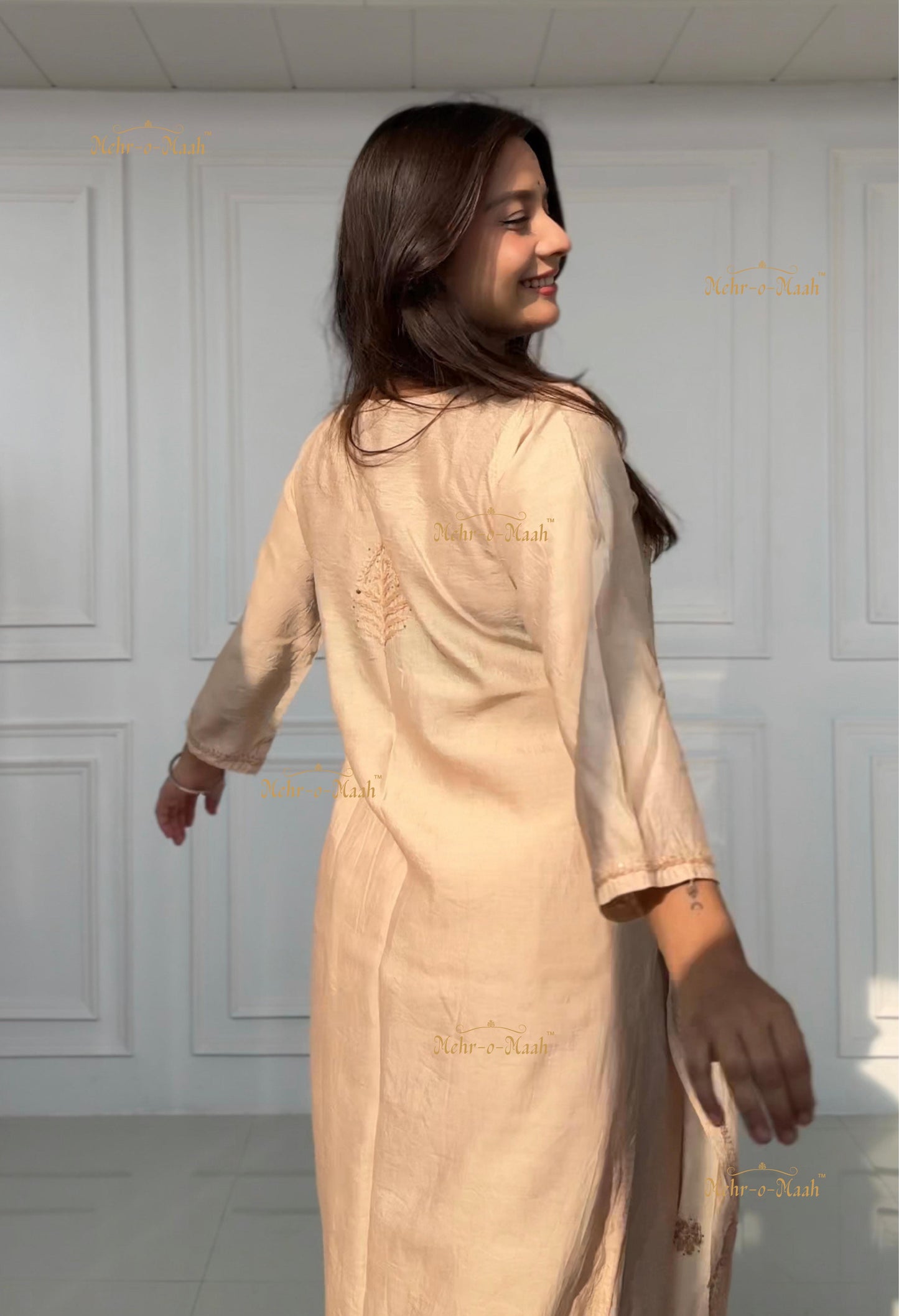 Savi Chanderi Silk Chikankari set