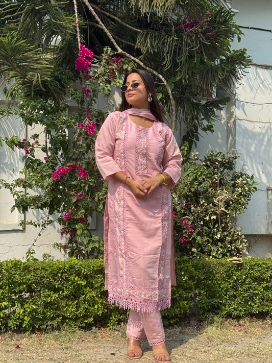 Advita Silk Pakistani suit