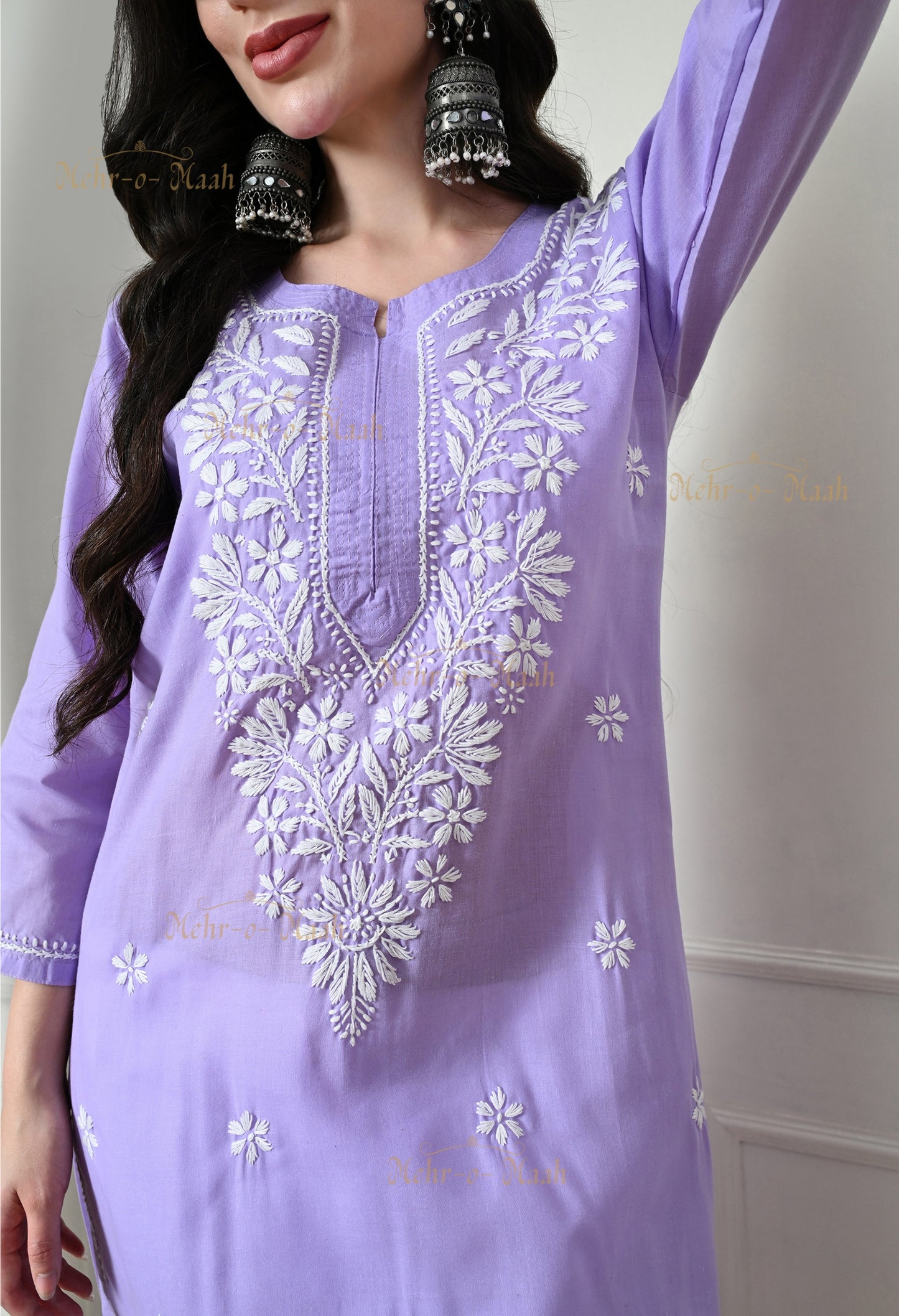 Hoor Cotton Chikankari Kurti