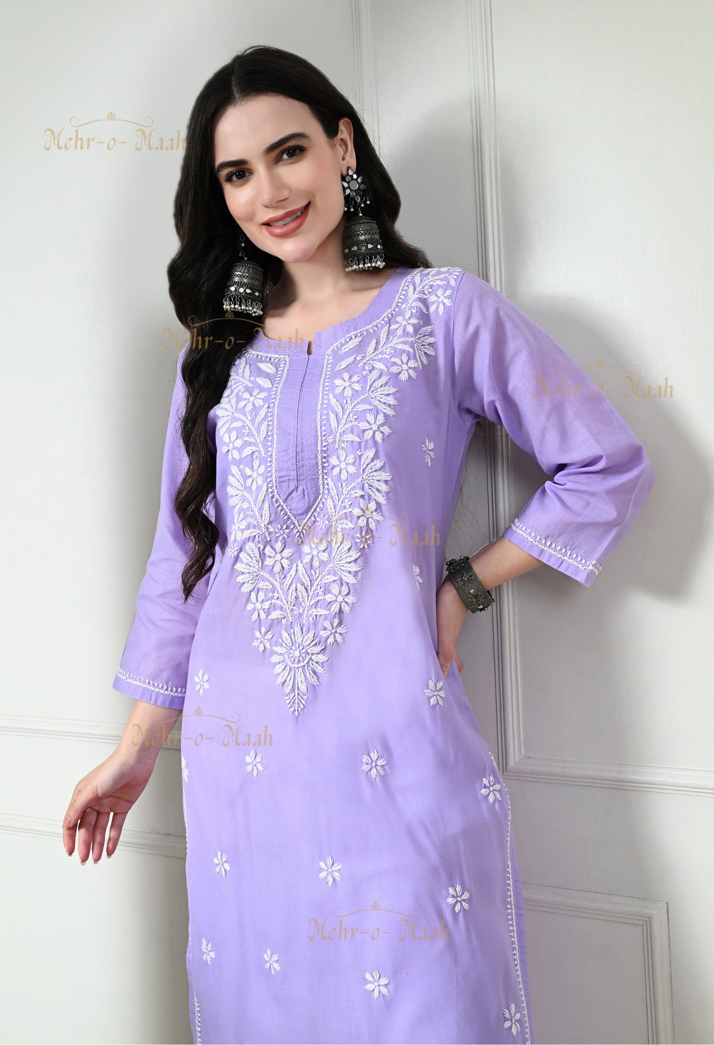 Hoor Cotton Chikankari Kurti