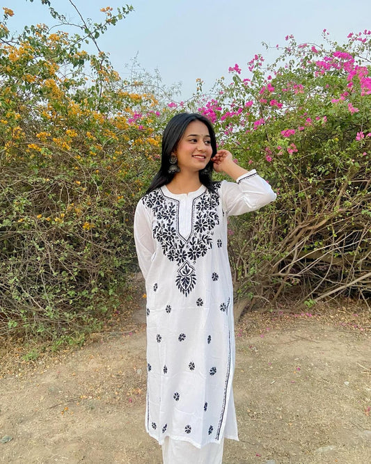 Ada Modal chikankari kurti