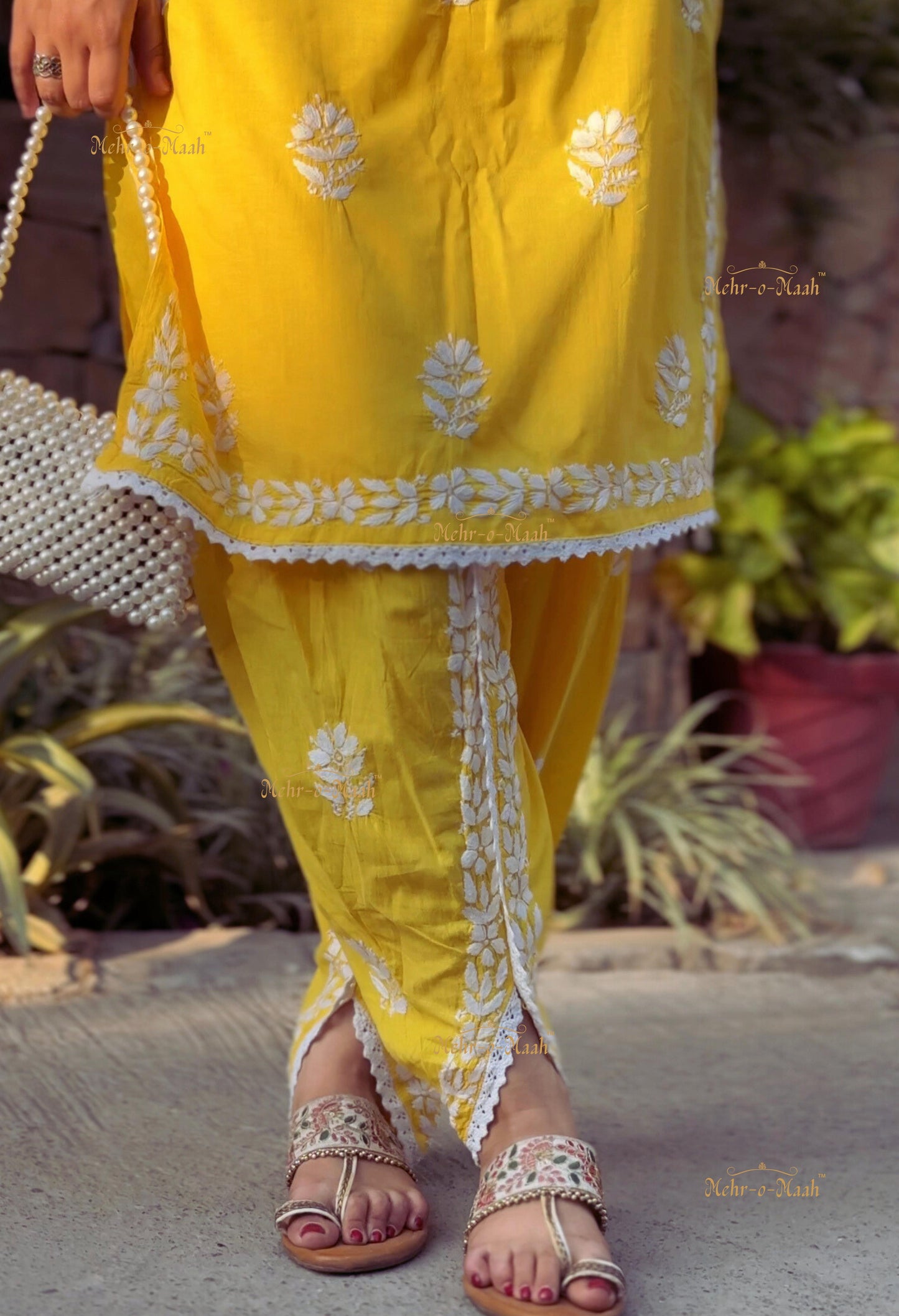 Reeva Cotton Chikankari set with tulip pants