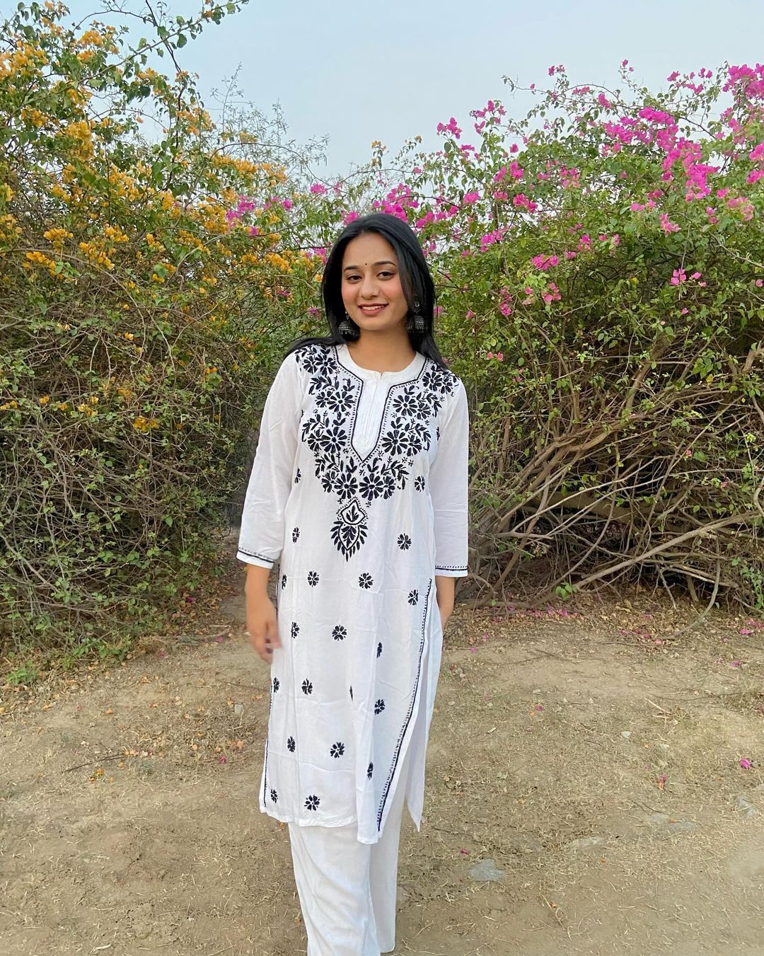 Ada Modal chikankari kurti