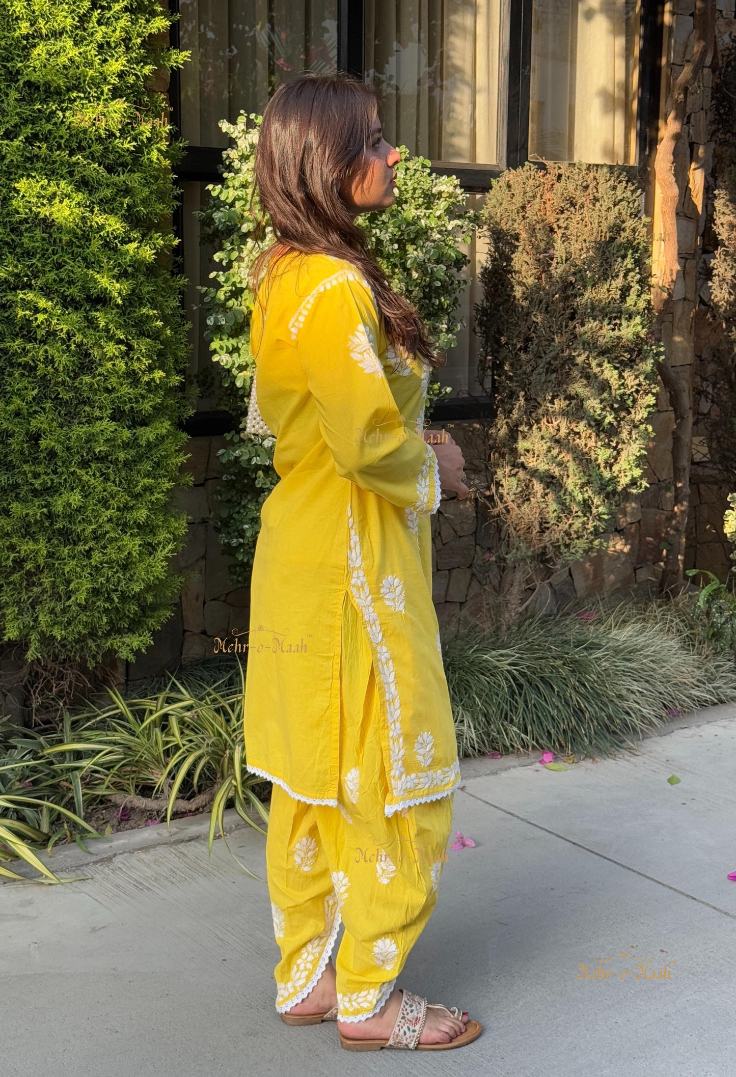 Reeva Cotton Chikankari set with tulip pants